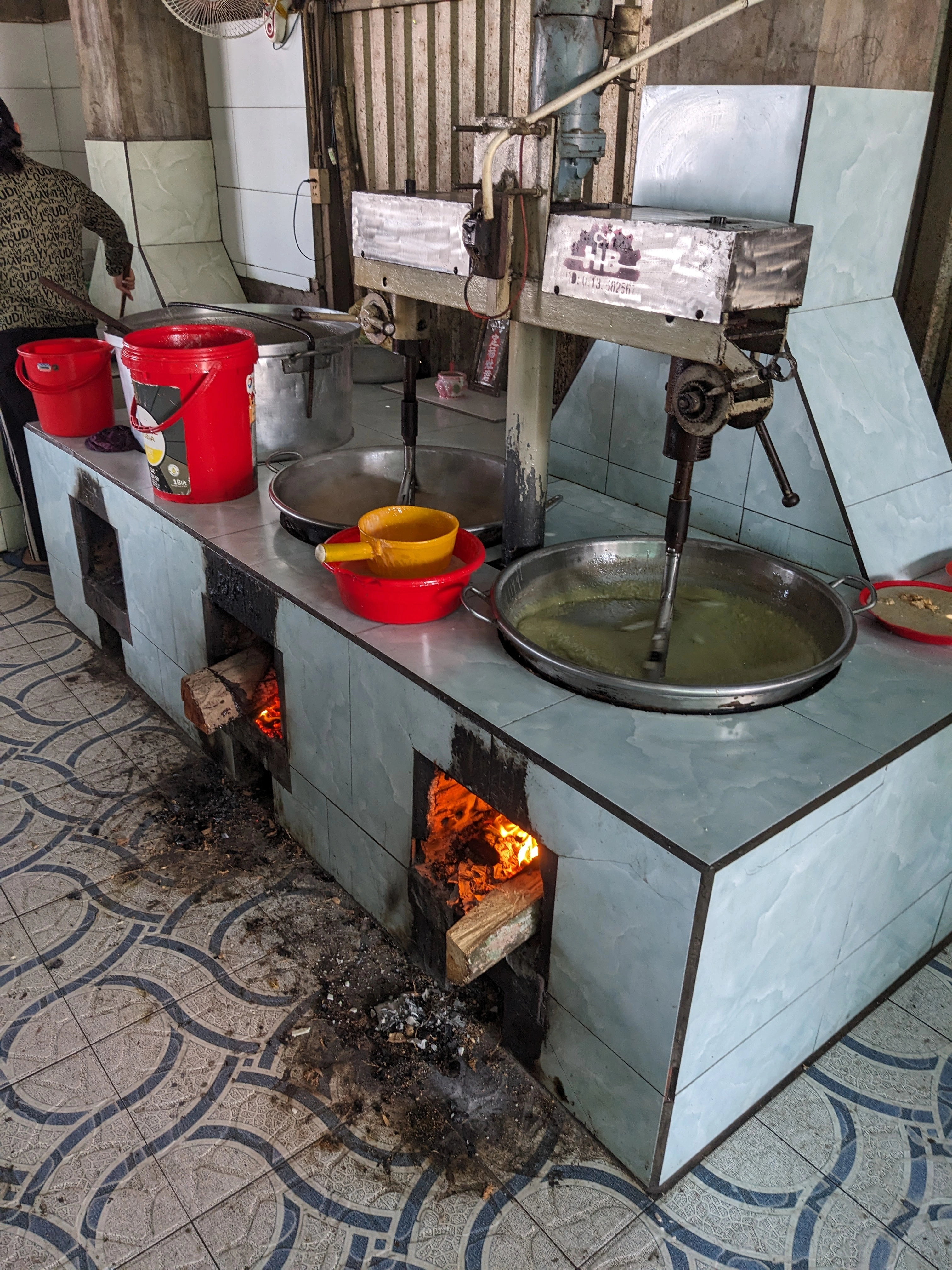 coconut candy production